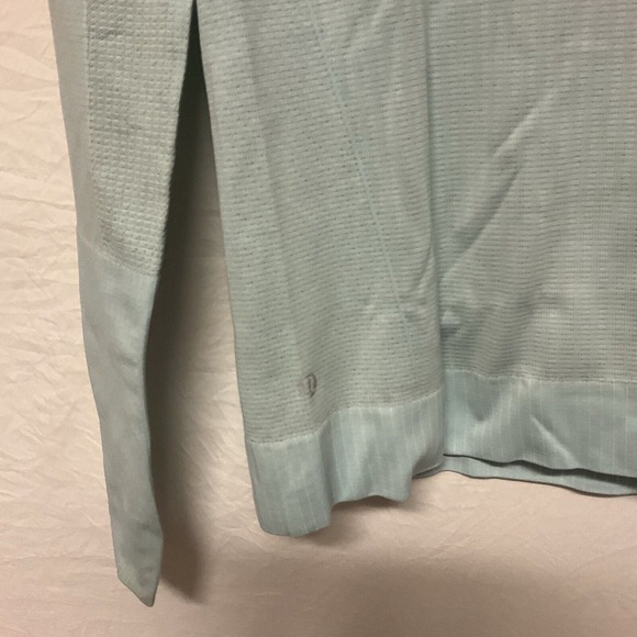 Lululemon Womens Long Sleeve Pullover‎ Hoodie Nylon Blue Size Medium - Picture 7 of 10